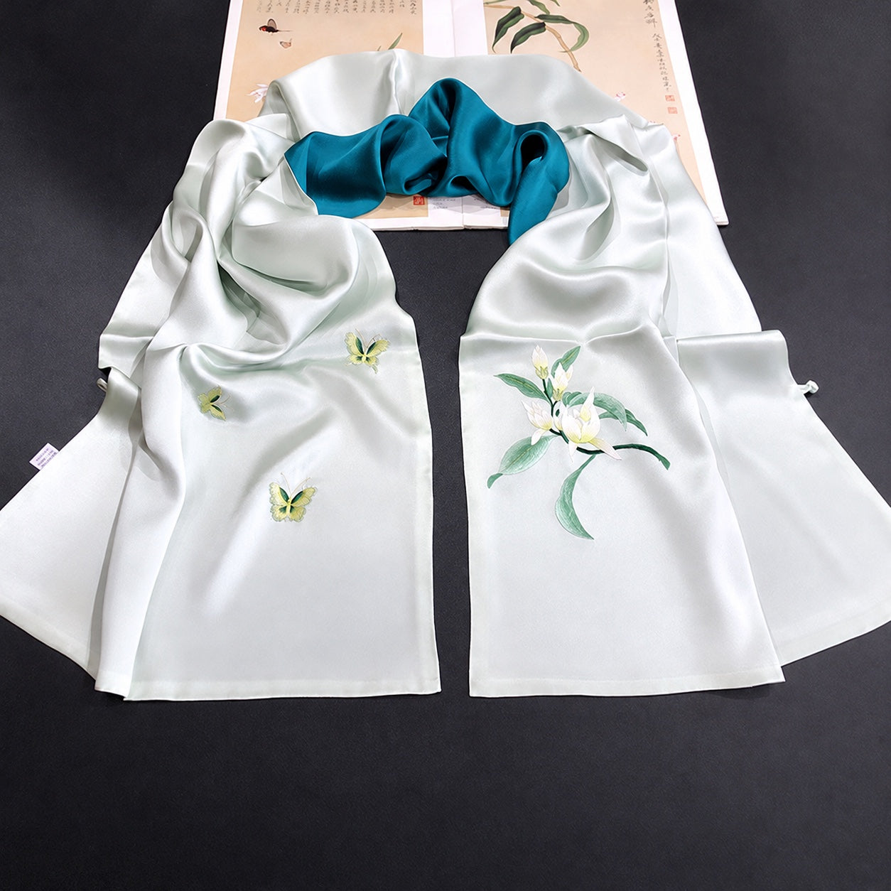 Su Embroidery Mulberry Silk Shawl with Frog Button