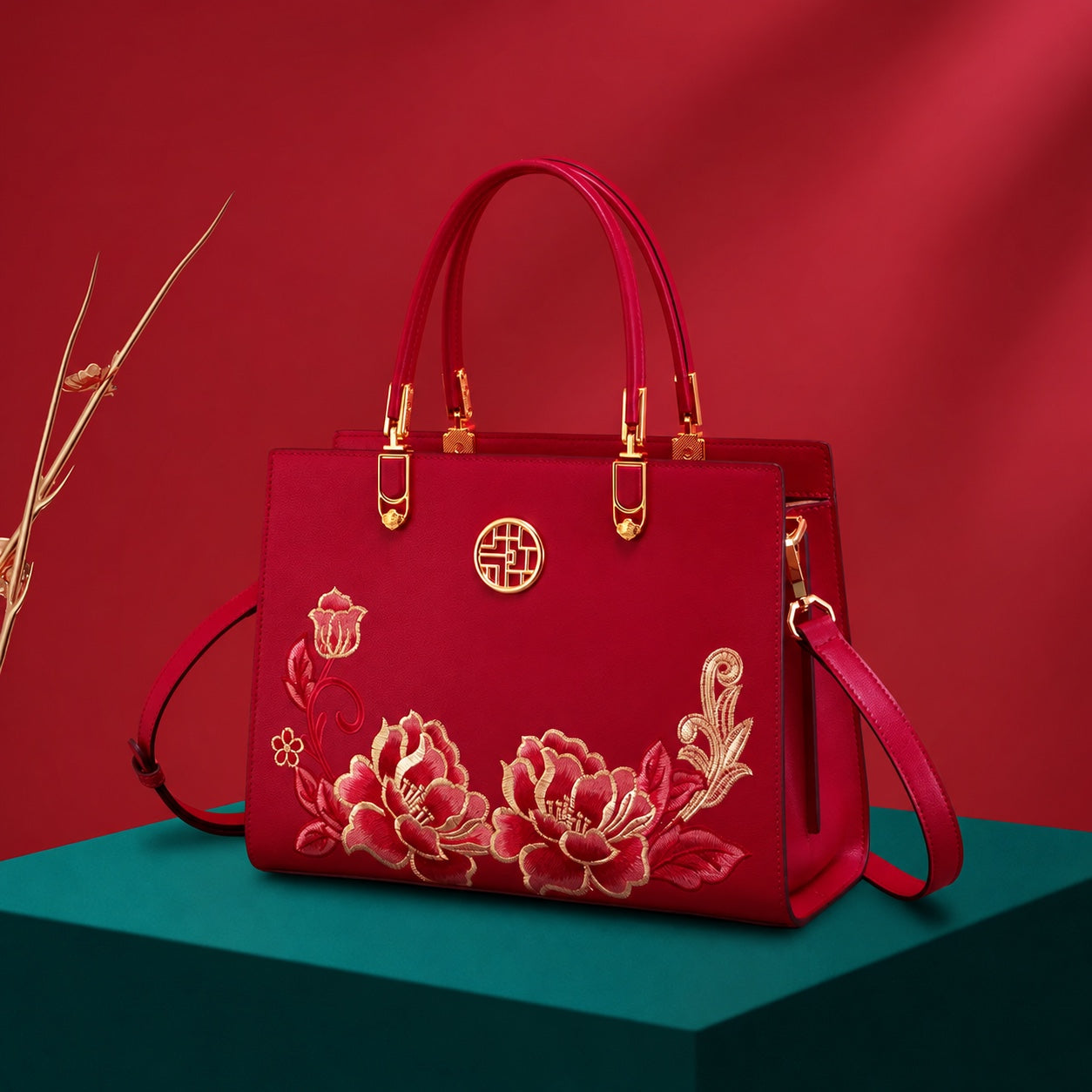 Su Embroidered Leather Wedding Bag