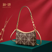 Su Embroidery Hobo Bag