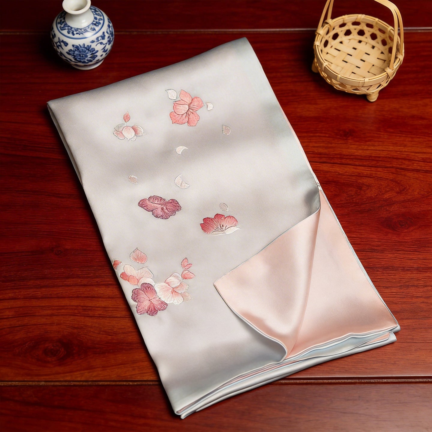 100% Mulberry Silk Su Embroidery Long Scarf