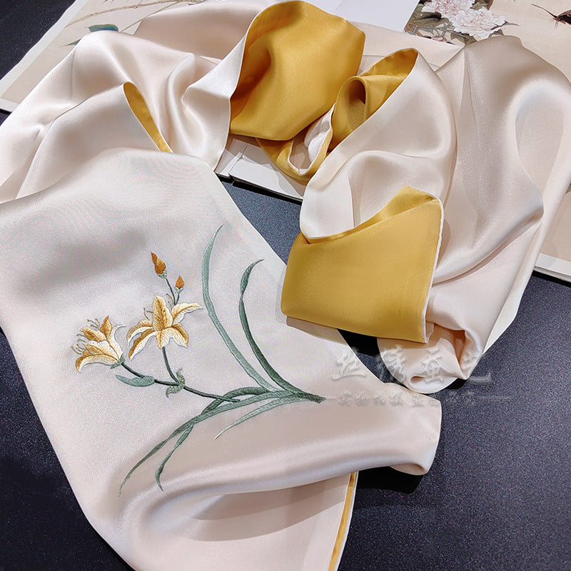 Su Embroidered Mulberry Silk Qipao Scarf