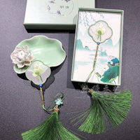 Su Embroidery Bookmark