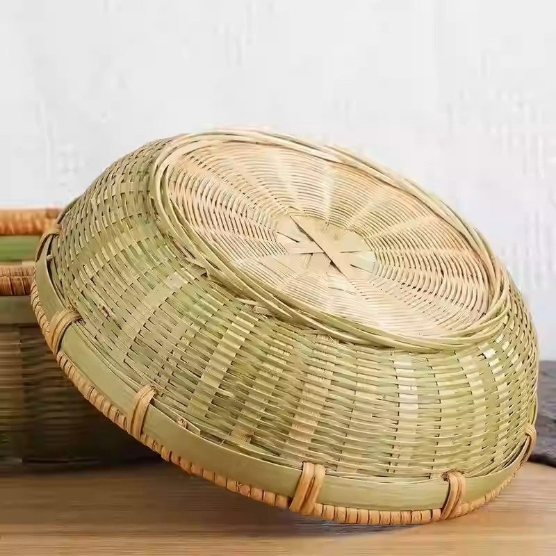 Smooth-Rim Green Bamboo Basket