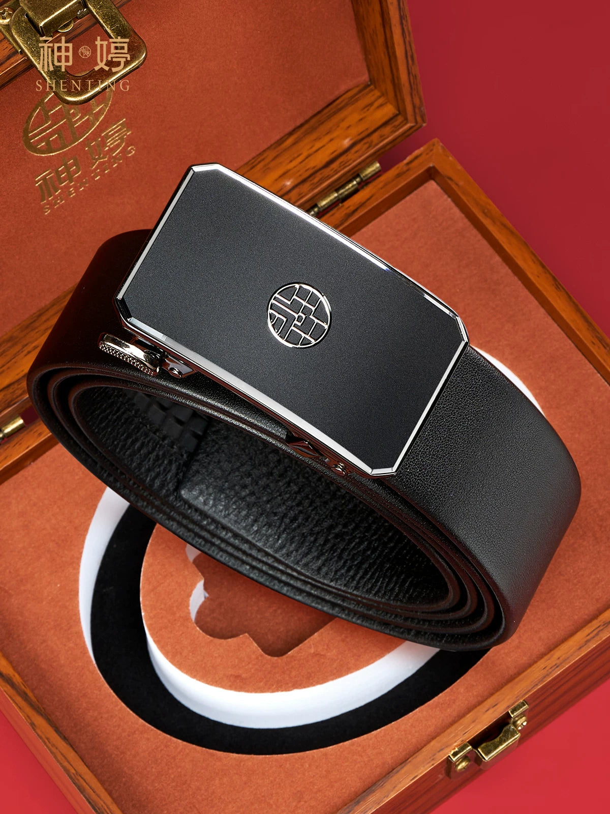 Men's Leather Belt with Automatic Buckle