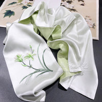 Su Embroidered Mulberry Silk Qipao Scarf