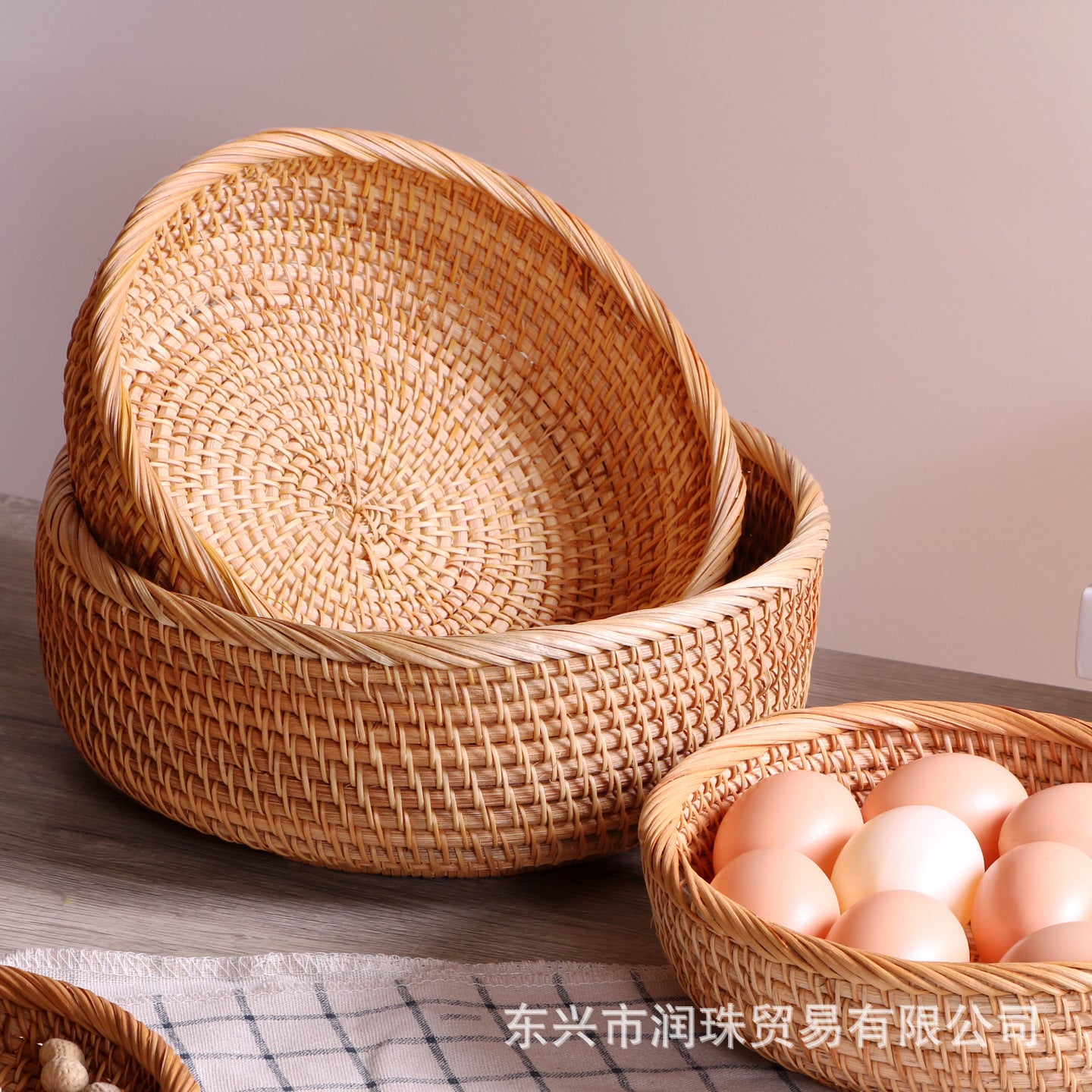 Rattan Trays & Footed Fruit Bowls